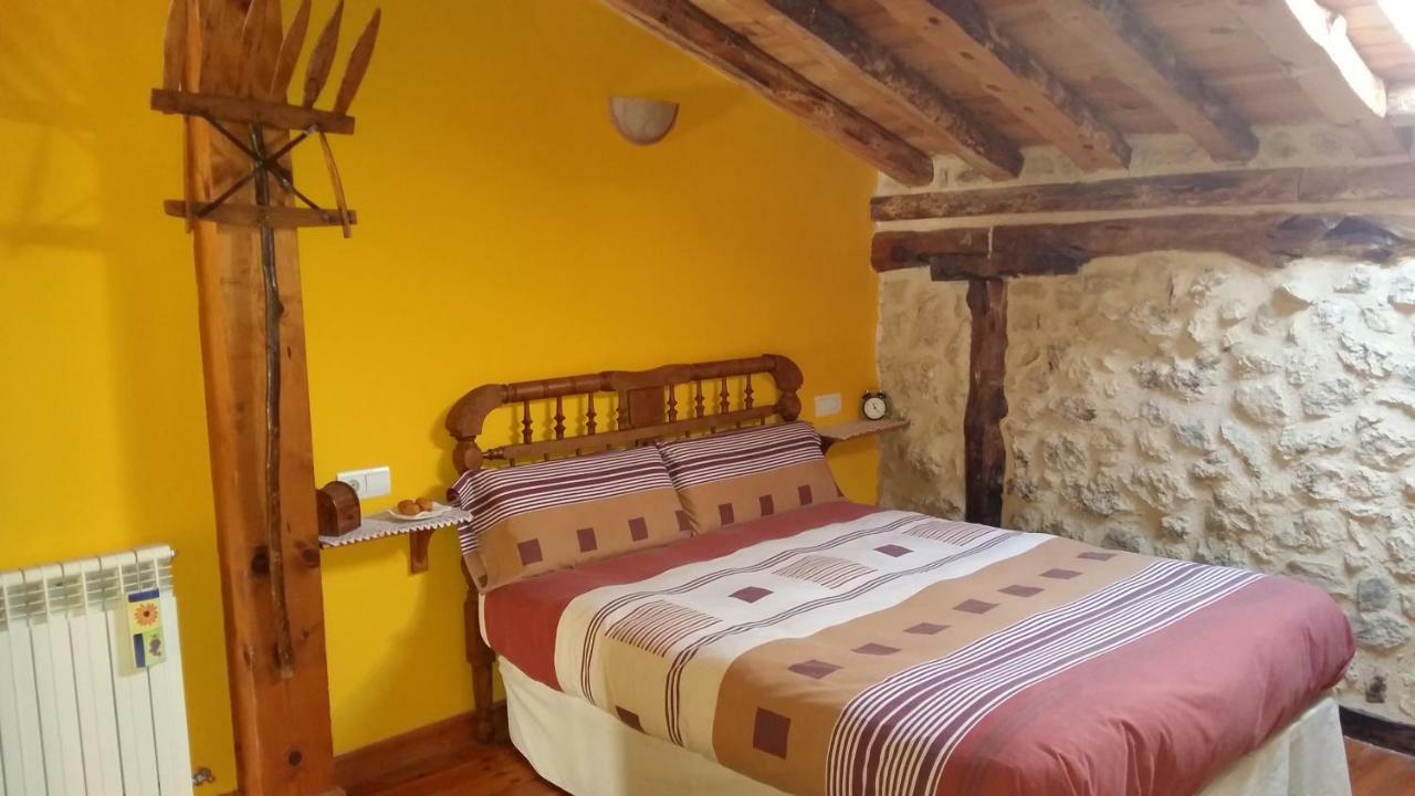 Casa Rural Calle Real Bed & Breakfast Torremocha de Ayllón Exterior foto