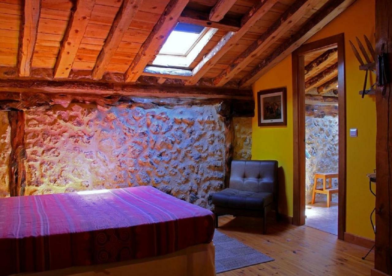 Casa Rural Calle Real Bed & Breakfast Torremocha de Ayllón Exterior foto