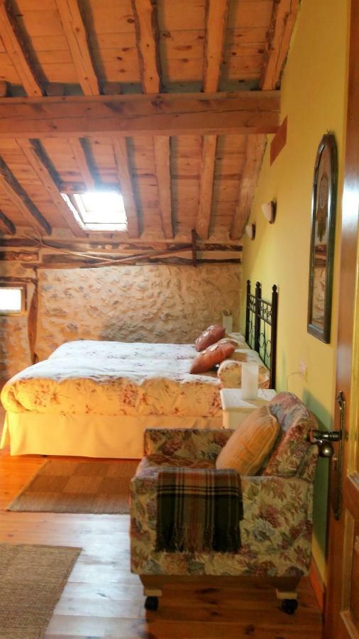 Casa Rural Calle Real Bed & Breakfast Torremocha de Ayllón Exterior foto
